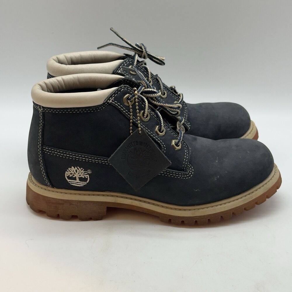 Timberland Nellie Waterproof Chukka Boots Women 6.5M Navy Nubuck Hiking Gum Sole